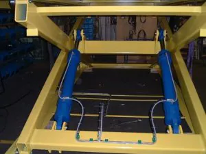 l_lifting_table_with_built_in_encoders